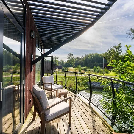 Serene Forest Getaway * Antoing