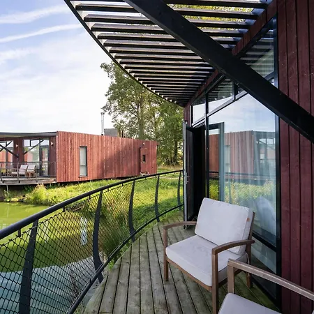 Serene Forest Getaway 펜션 Antoing